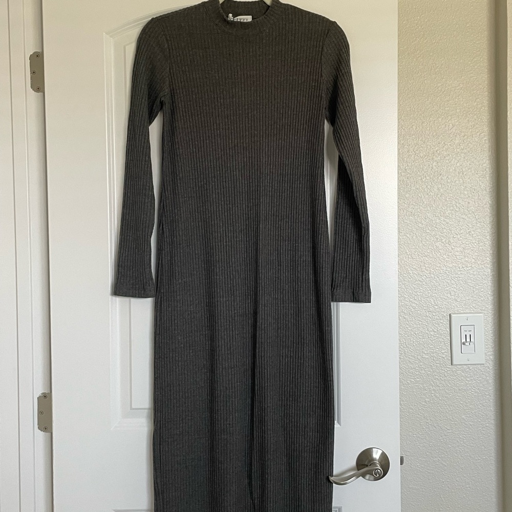 Velvet by Graham & Spencer Charcoal Long Sleeve Dress